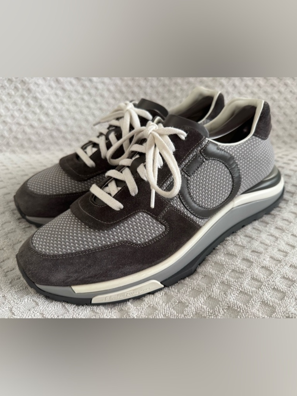 Salvatore Ferragamo Brooklyn Gancini Sneakers Suede Mesh Trainers Grey Size 9 M